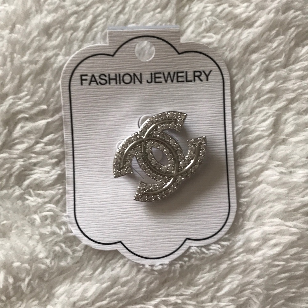 Rhinestone Ladies' Fashion Brooches